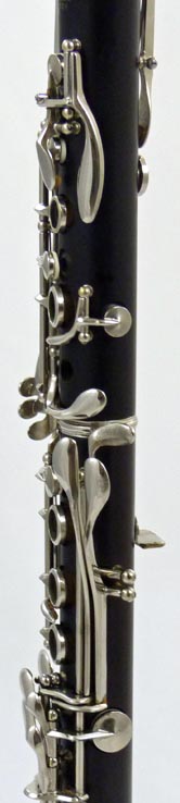 Used B&H 2-20 Clarinet - close-up of keys