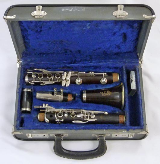 Used B&H 2-20 Clarinet in original hard shell case