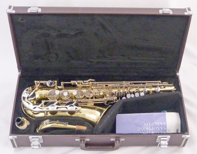 Used Yamaha YAS-23 alto sax - includes original Yamaha hard shell case